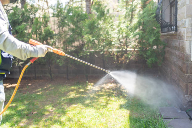 Pest Control Cost in East Marion, NY